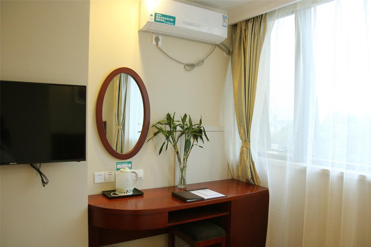 GreenTree Inn Beijing Fengtai Dacheng Road Huanleshuimofang Business Hotel Buitenkant foto