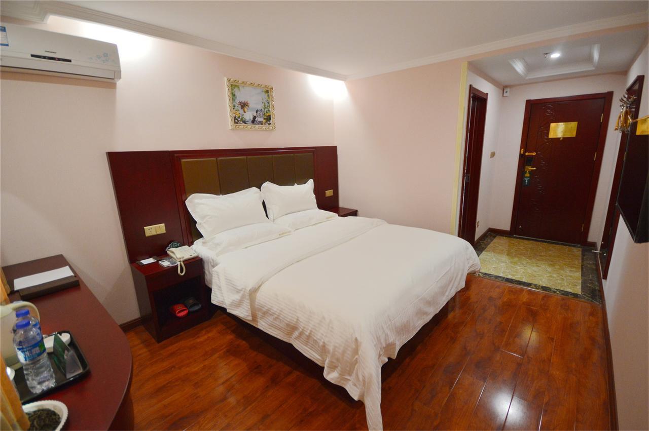 GreenTree Inn Beijing Fengtai Dacheng Road Huanleshuimofang Business Hotel Buitenkant foto